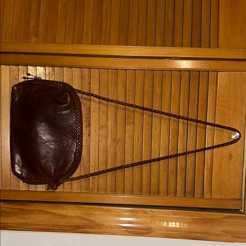 Vintage 90s Brown Leather Shoulder Bag